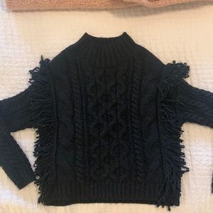 Women’s sweater. Size medium